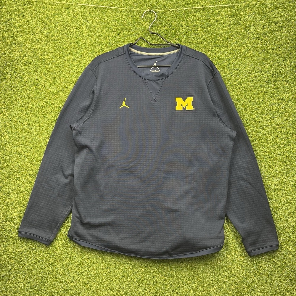 Nike Air Jordan Michigan Wolverines Shirt Mens XL Thermal Long Sleeve Grid Blue
